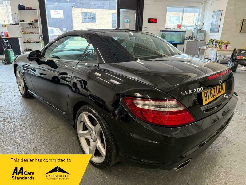 Used Mercedes-Benz SLK 2012 for sale - 76987914: Photo 4