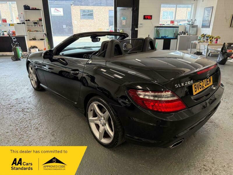 Used Mercedes-Benz SLK 2012 for sale - 76987914: Photo 7