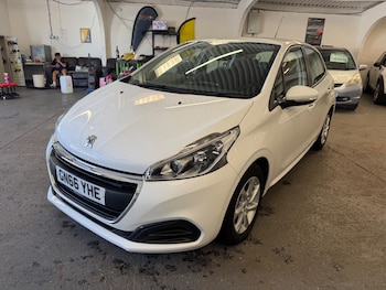 Used Peugeot 208 2016 for sale - 79026255: Photo