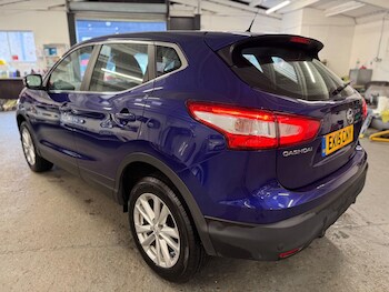 Used Nissan Qashqai 2015 for sale - 77305644: Photo