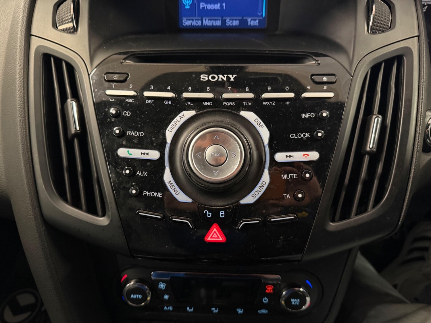 Used Ford Focus for sale - 78073096: Photo 28