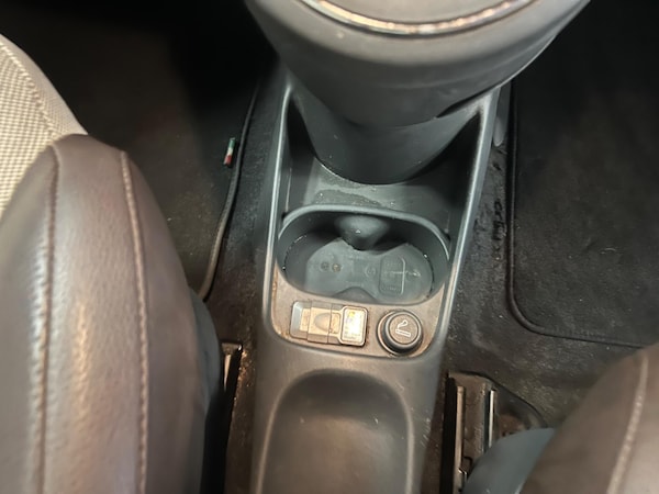 Used Fiat 500C 2010 for sale - 76314453: Photo 15