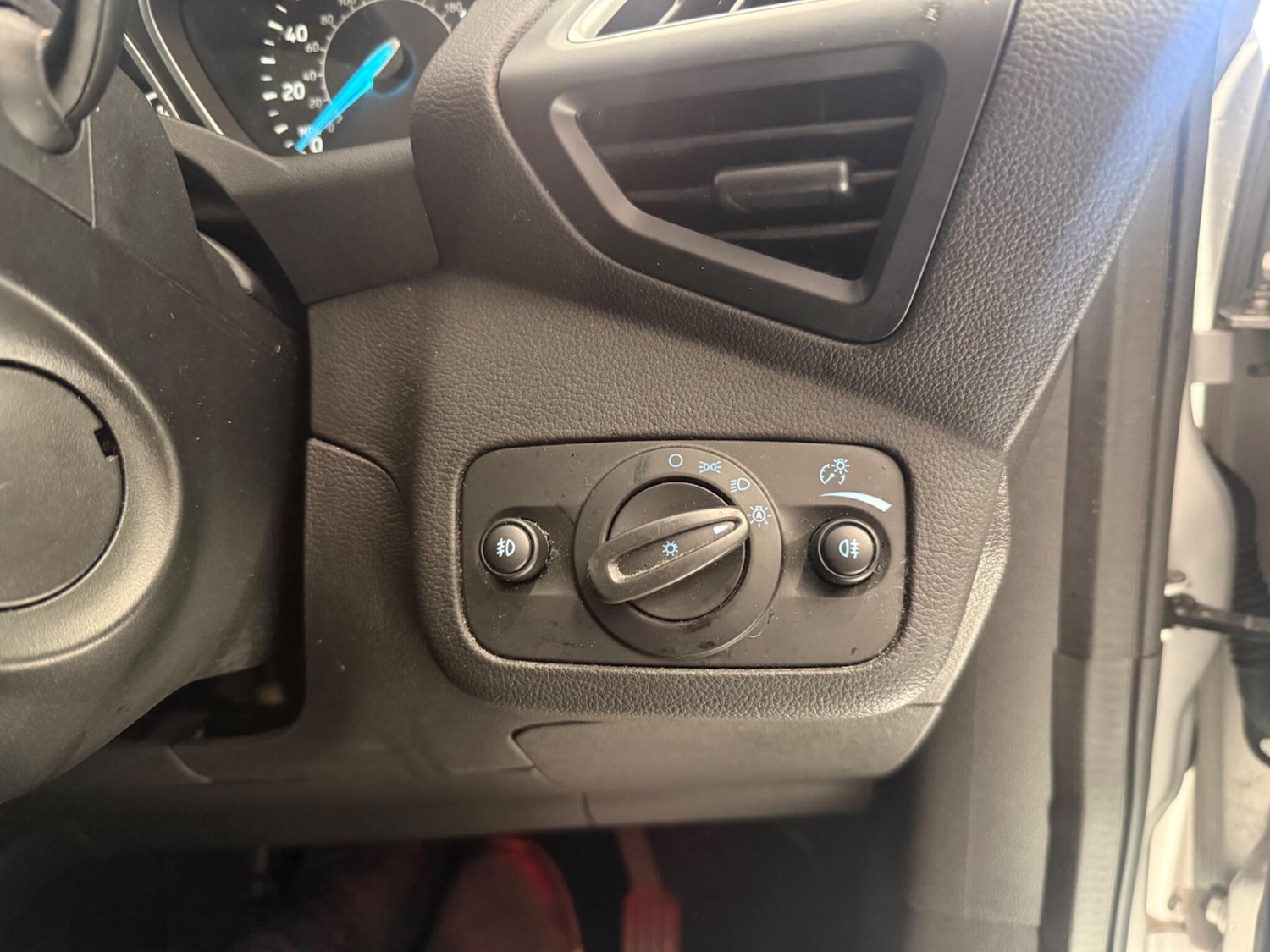 Used Ford C-Max 2016 for sale - 76659116: Photo 17