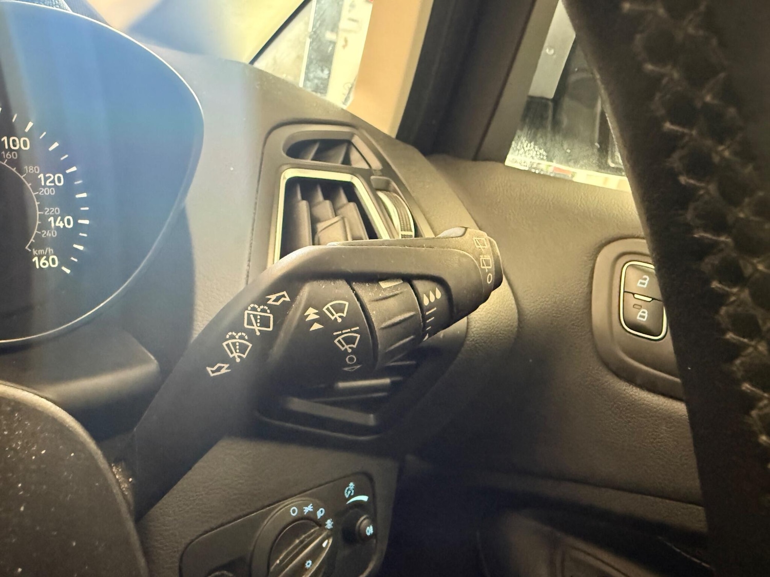 Used Ford C-Max 2016 for sale - 76659116: Photo 18