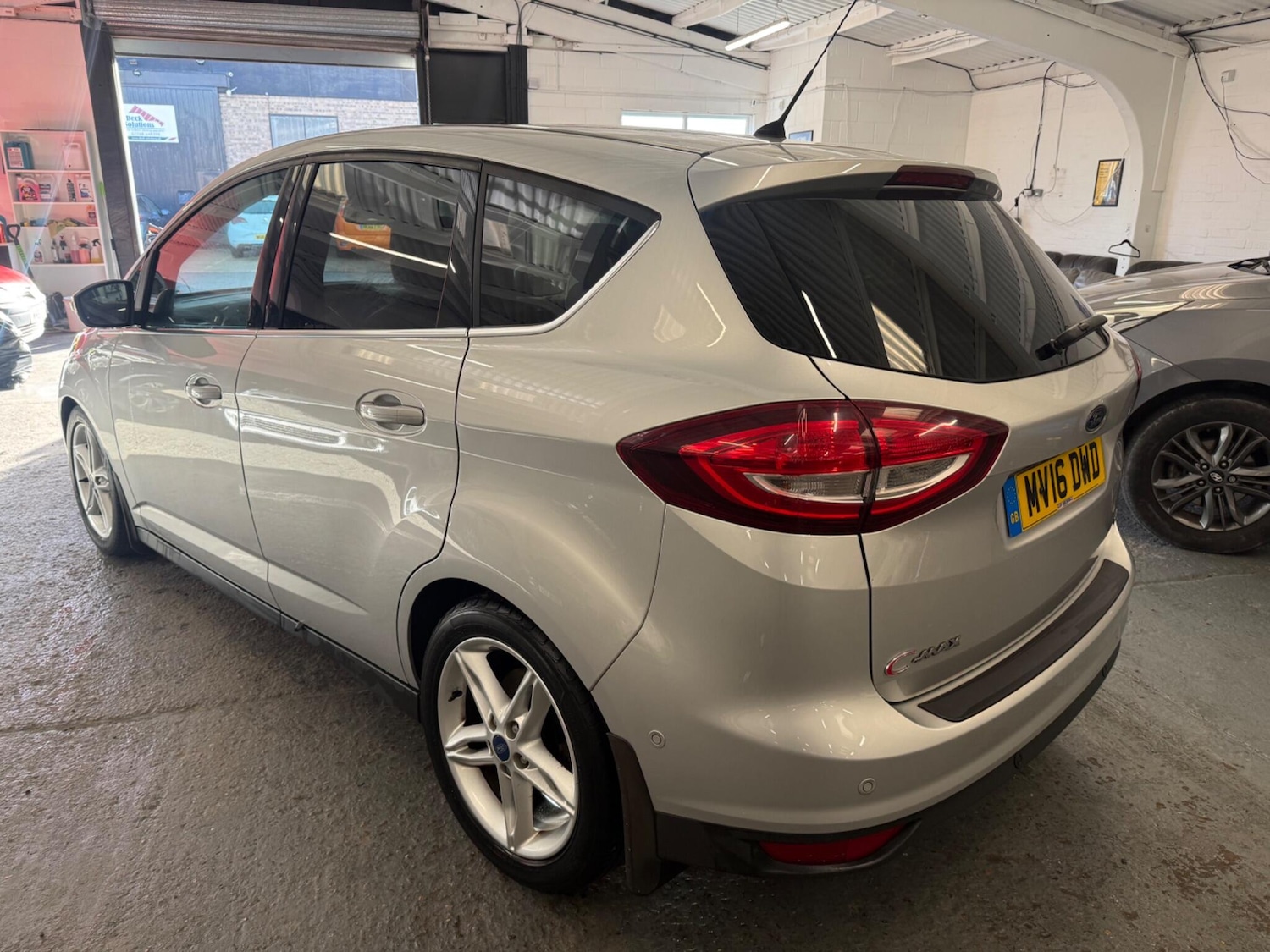 Used Ford C-Max 2016 for sale - 76659116: Photo 4