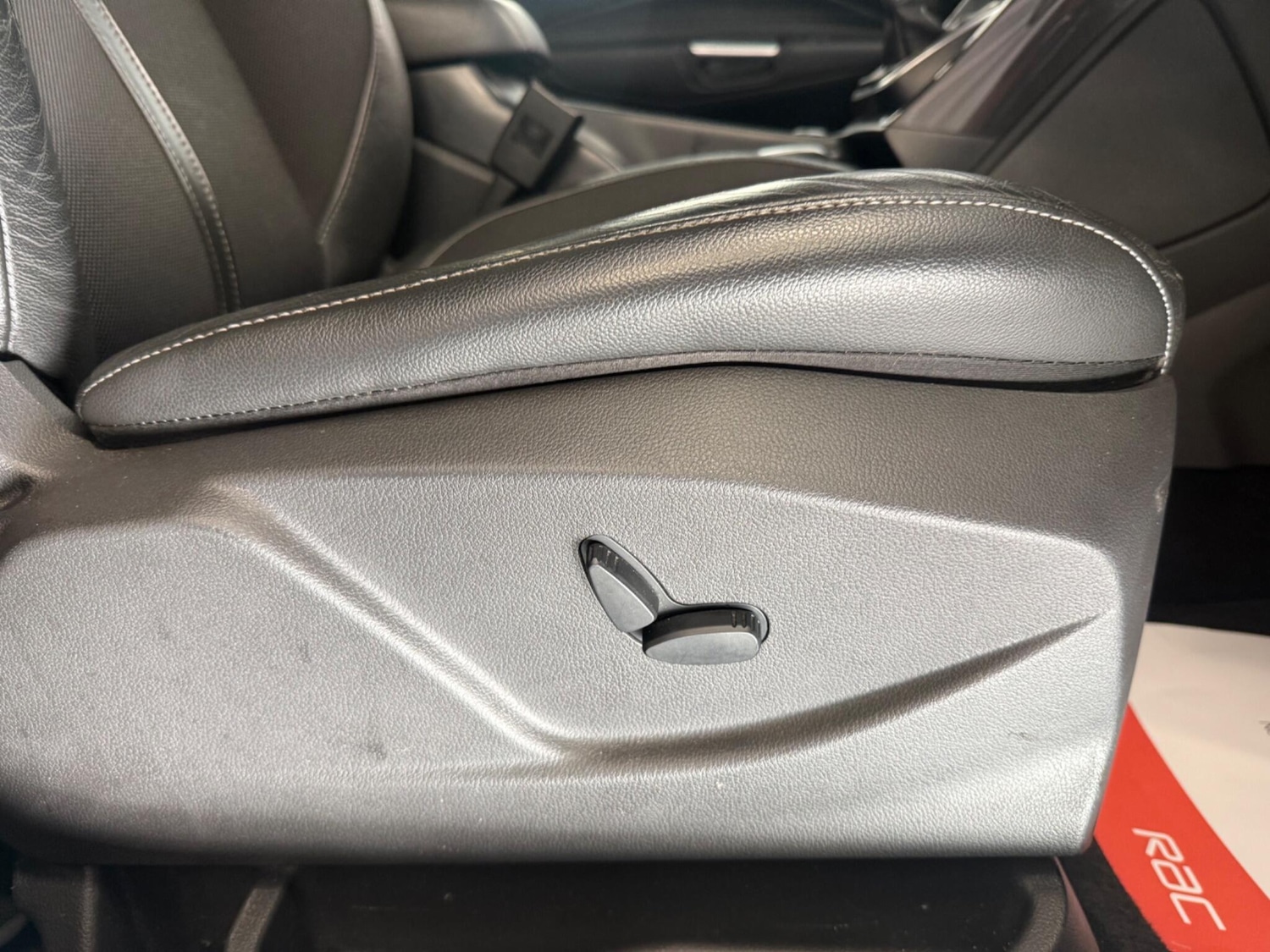 Used Ford C-Max 2016 for sale - 76659116: Photo 43