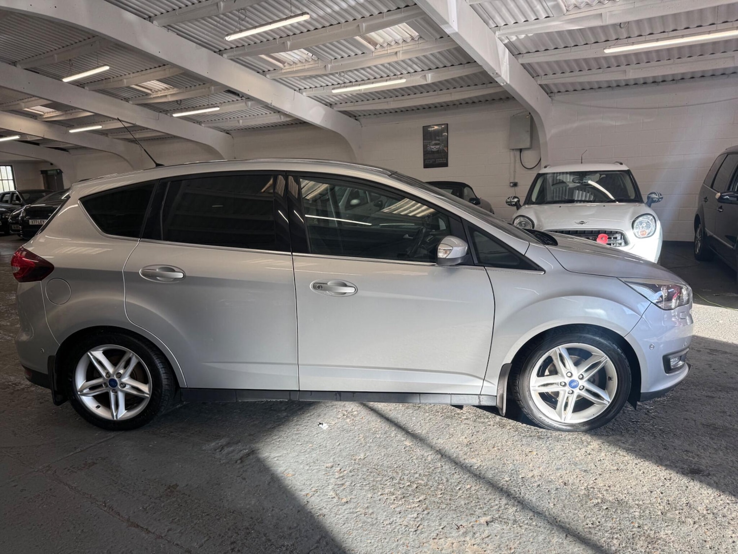 Used Ford C-Max 2016 for sale - 76659116: Photo 8