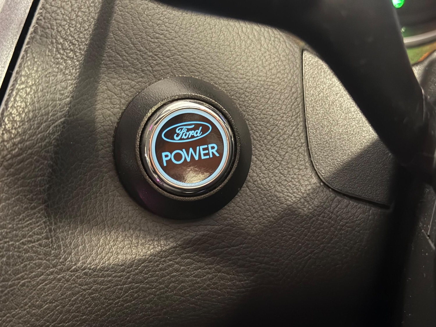 Used Ford Focus 2012 for sale - 77783072: Photo 17