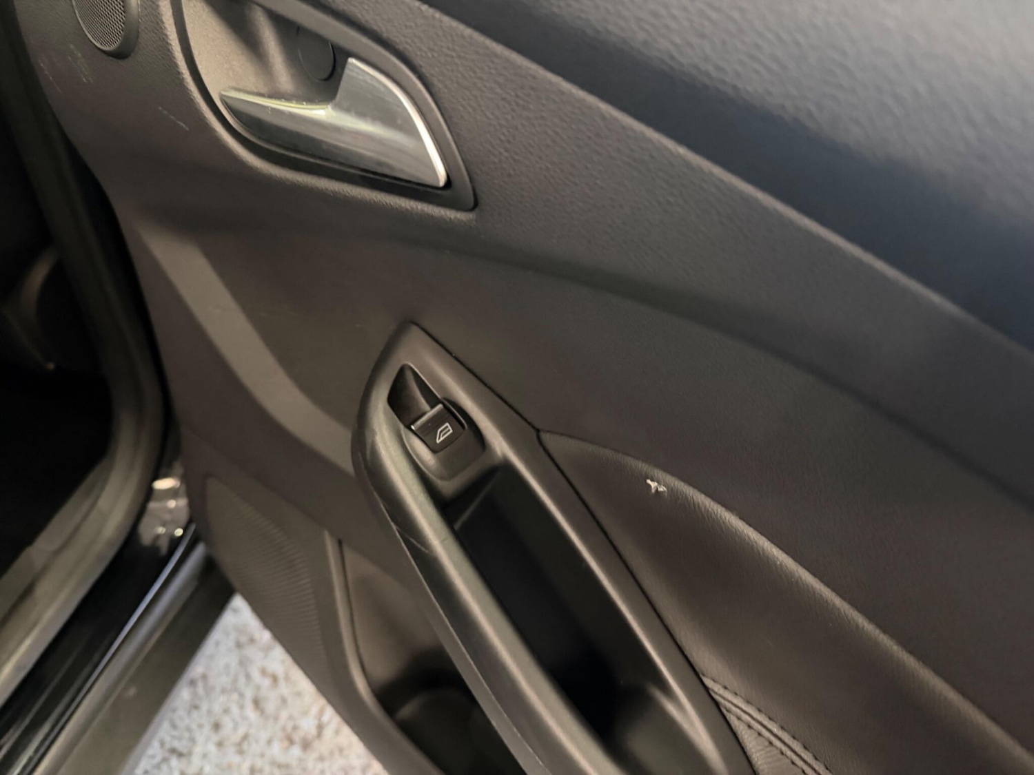 Used Ford Focus 2012 for sale - 77783072: Photo 23