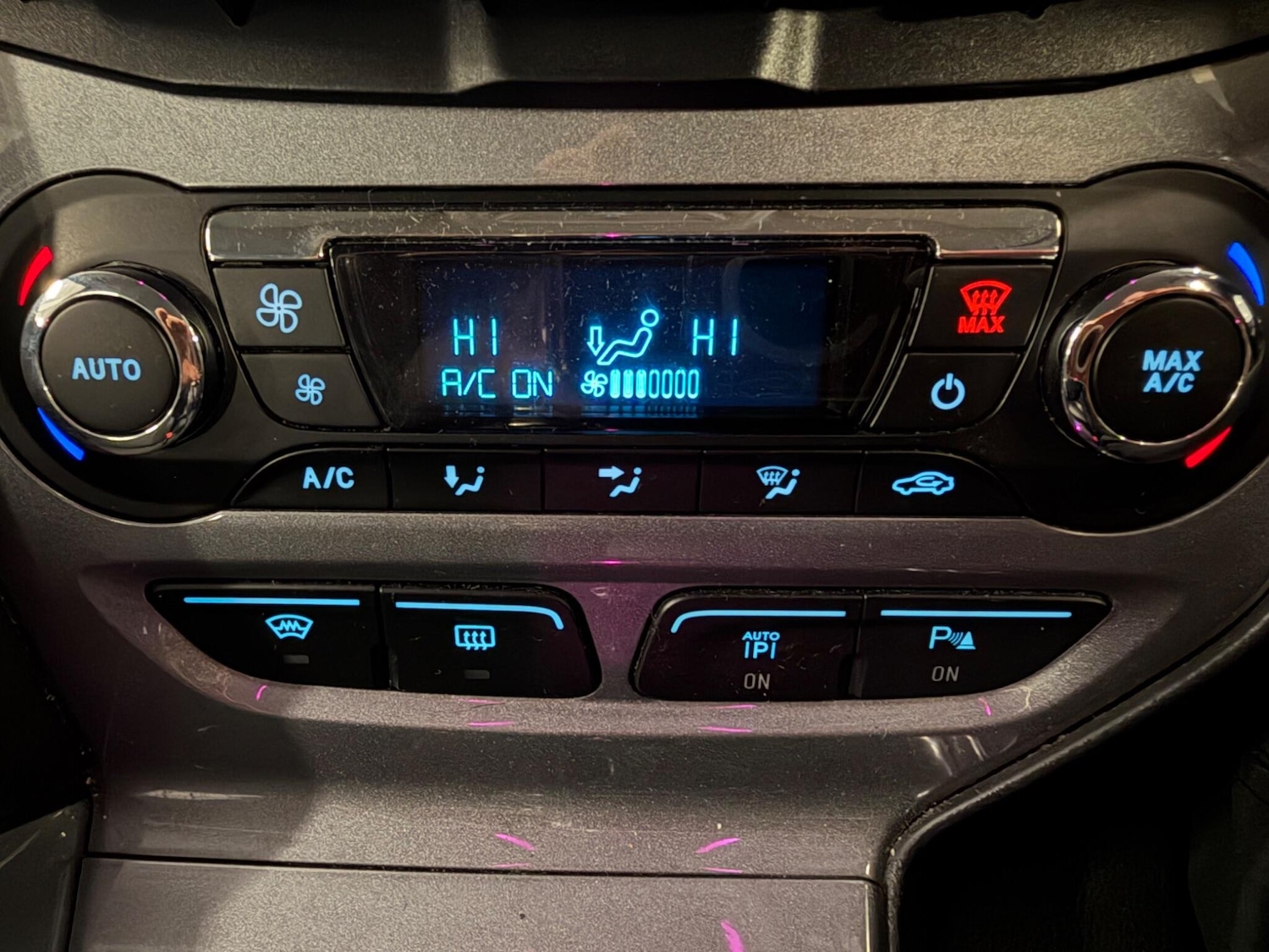 Used Ford Focus 2012 for sale - 77783072: Photo 32