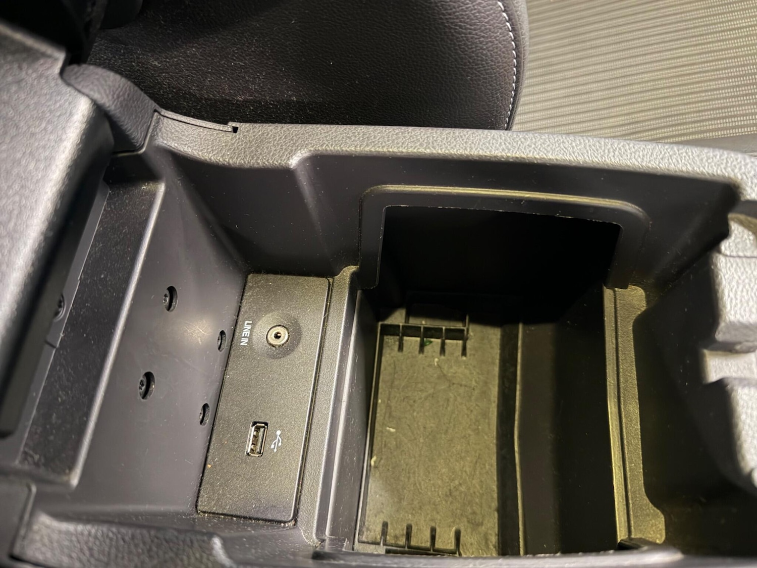 Used Ford Focus 2012 for sale - 77783072: Photo 41