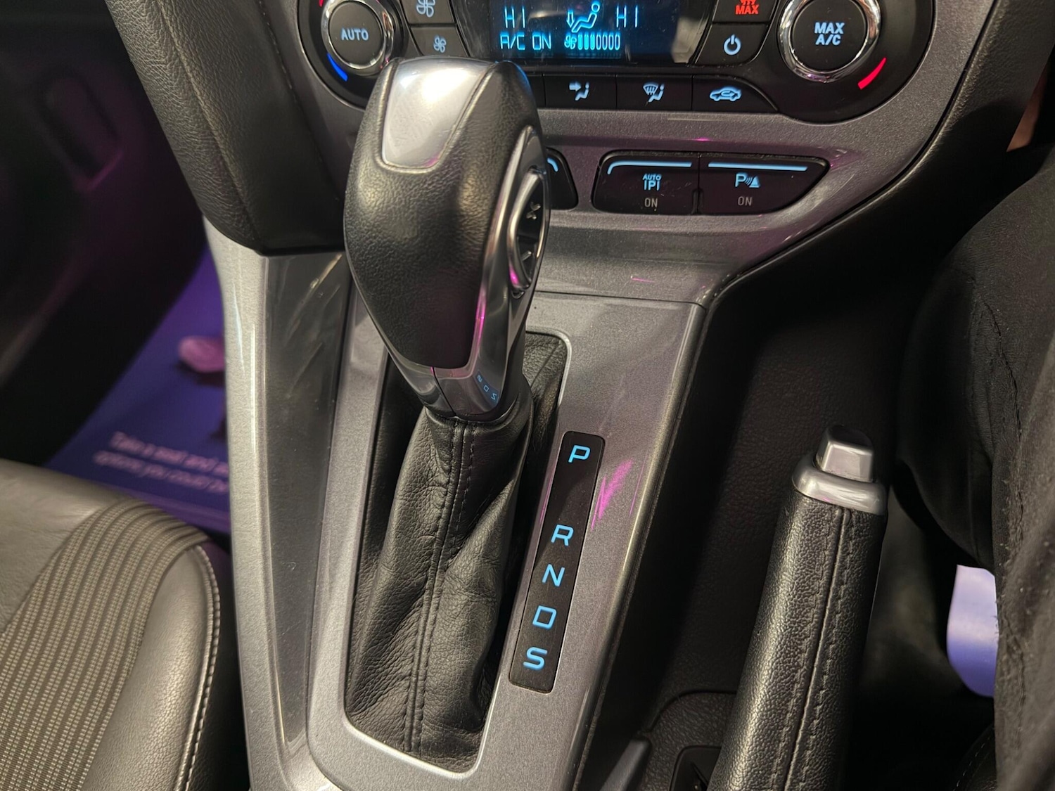 Used Ford Focus 2012 for sale - 77783072: Photo 9