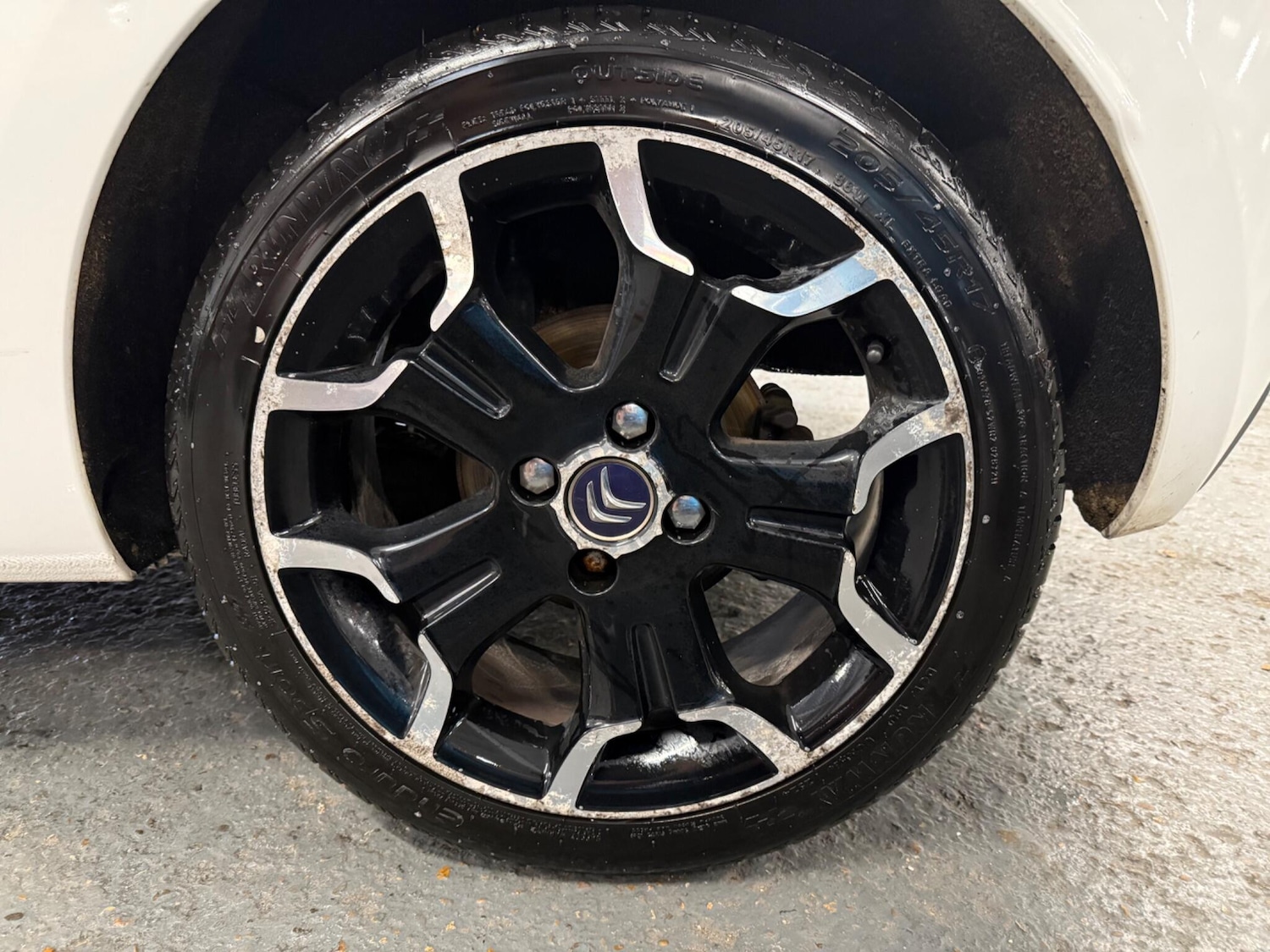 Used Citroen DS3 2014 for sale - 76084573: Photo 26