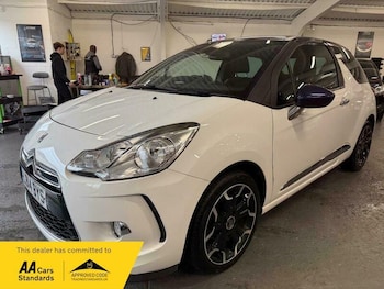 Used Citroen DS3 2014 for sale - 76084573: Photo 3