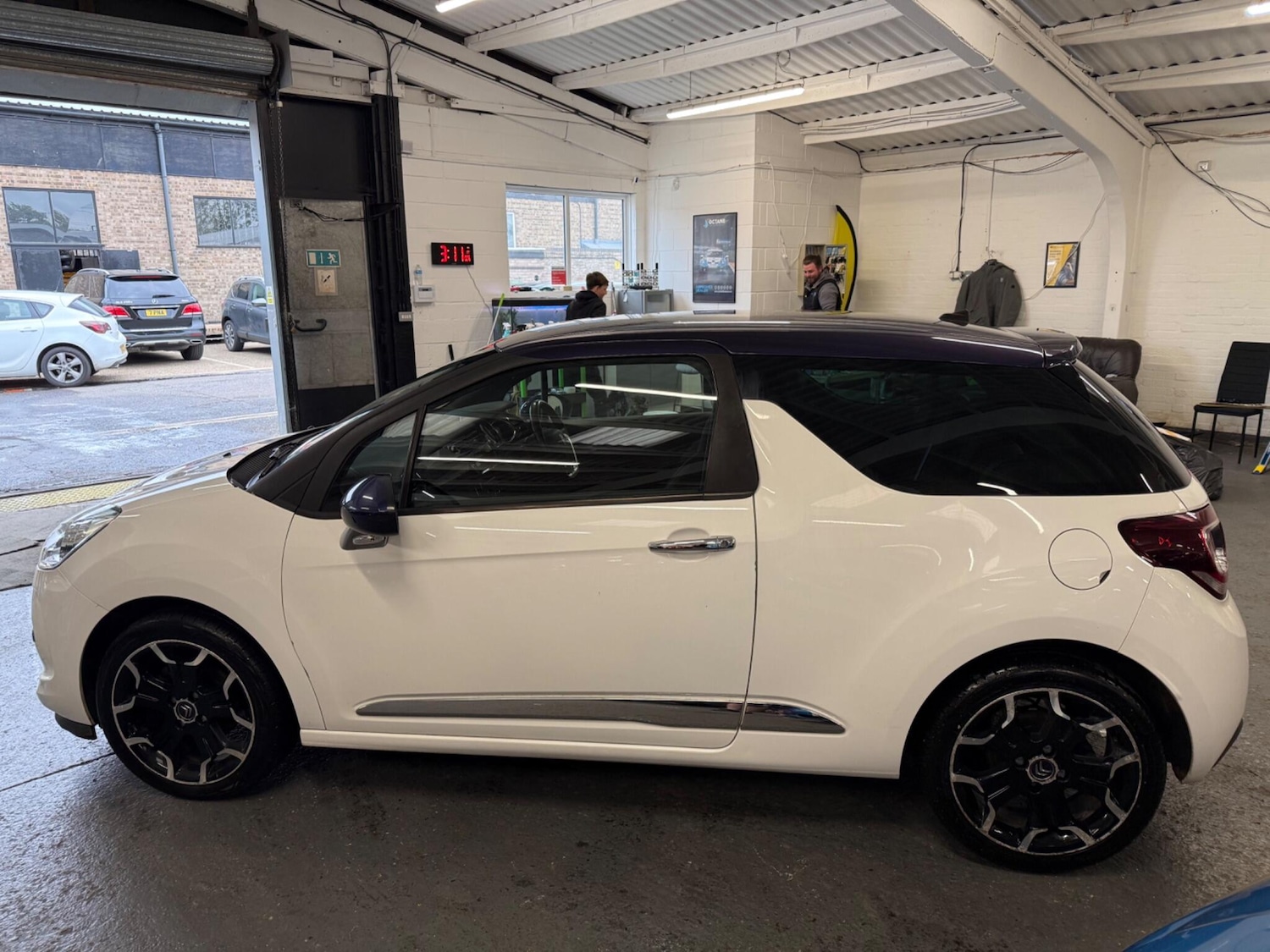 Used Citroen DS3 2014 for sale - 76084573: Photo 5