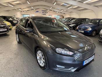 Used Ford Focus 2015 for sale - 75941857: Photo