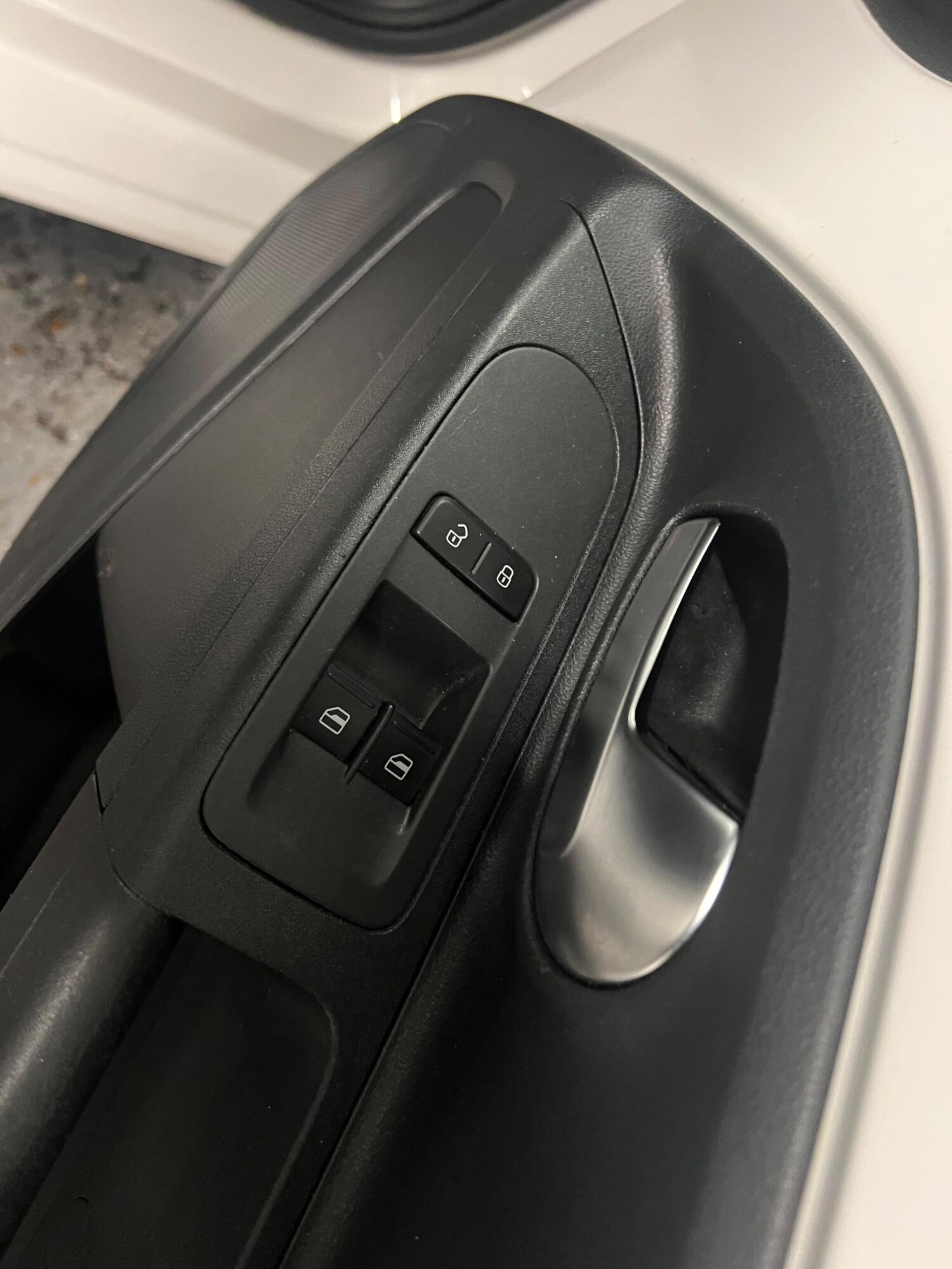 Used Volkswagen up! 2015 for sale - 76584418: Photo 14