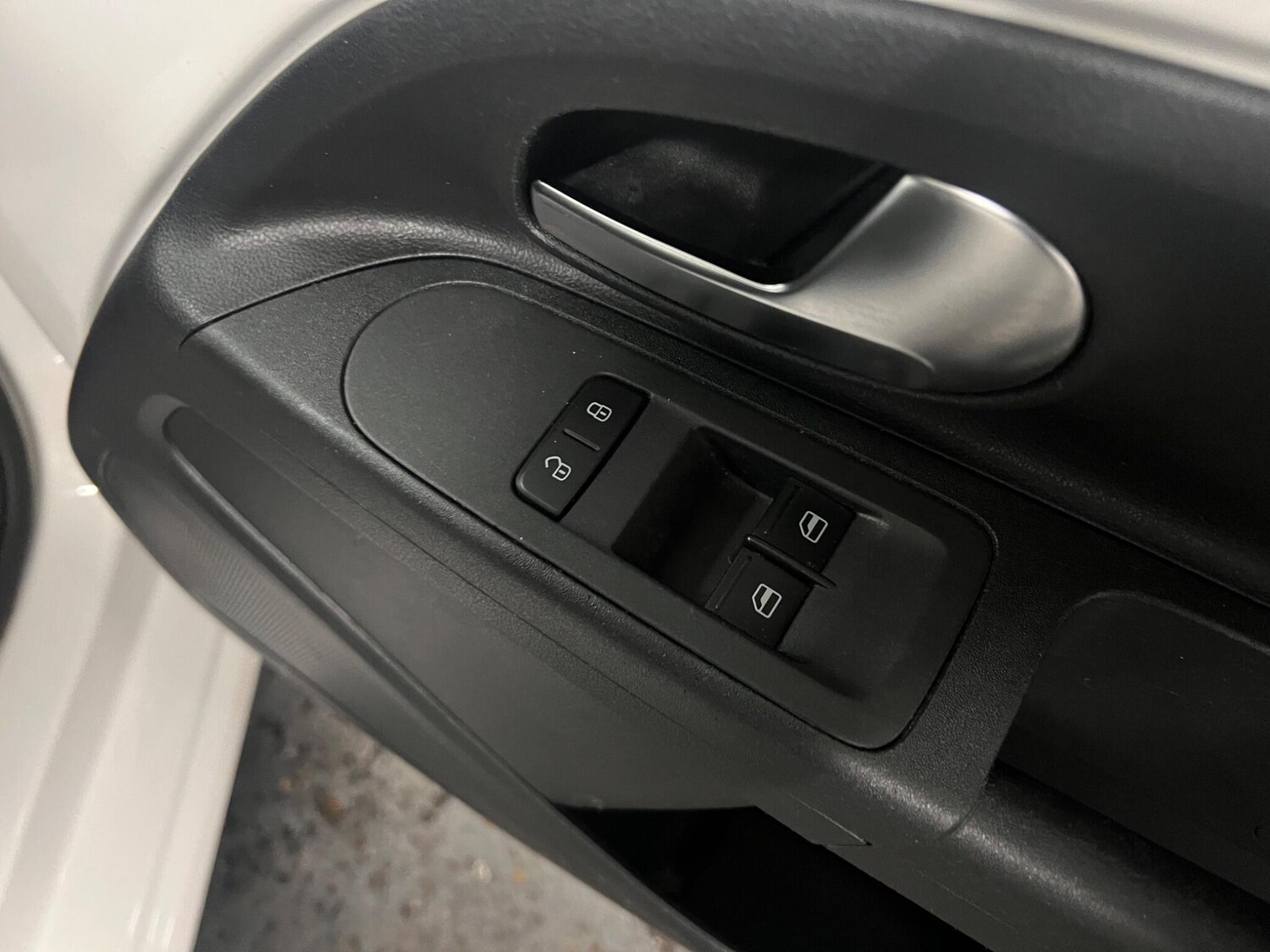 Used Volkswagen up! 2015 for sale - 76584418: Photo 16