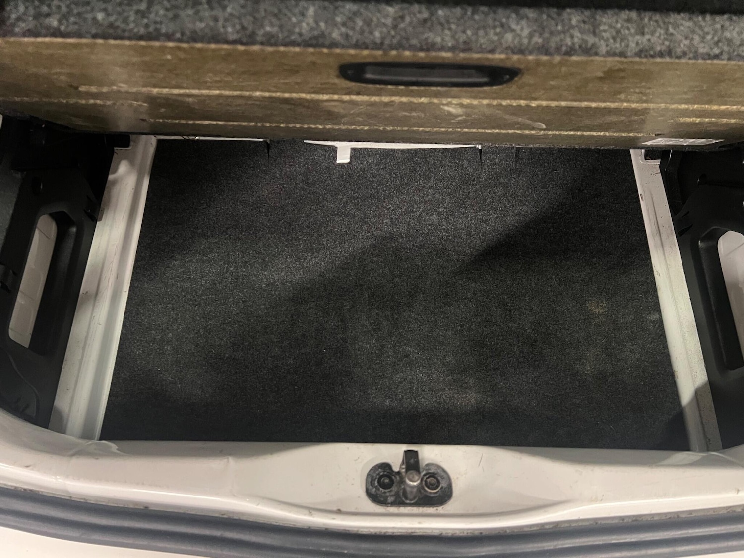 Used Volkswagen up! 2015 for sale - 76584418: Photo 24