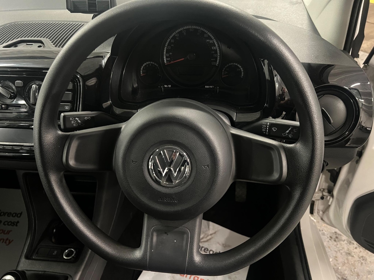 Used Volkswagen up! 2015 for sale - 76584418: Photo 26