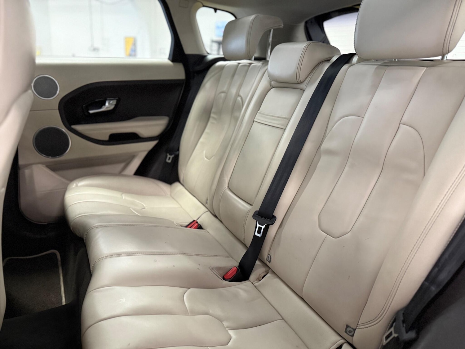 Used Land Rover Range Rover Evoque 2011 for sale - 76512978: Photo 11