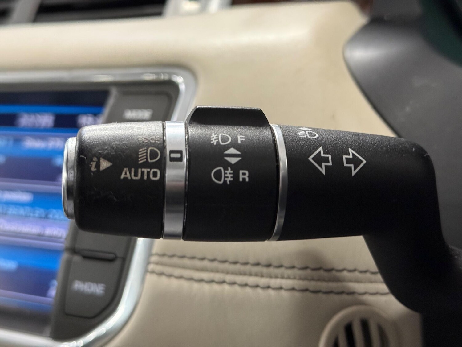 Used Land Rover Range Rover Evoque 2011 for sale - 76512978: Photo 16