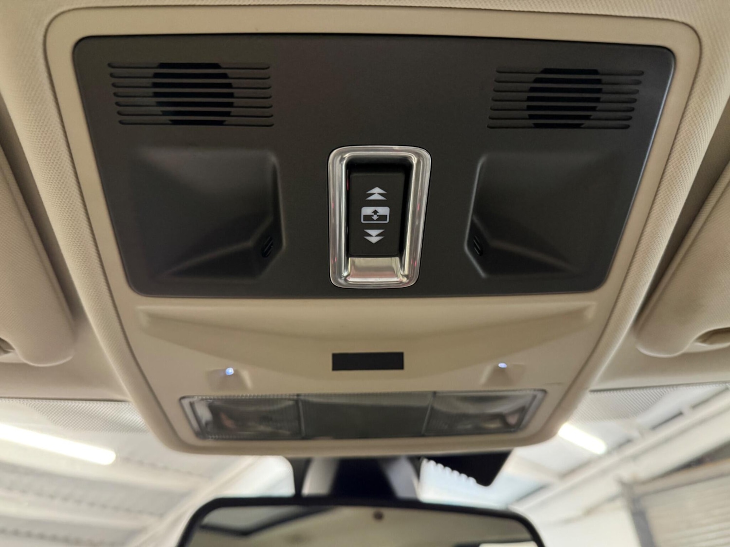 Used Land Rover Range Rover Evoque 2011 for sale - 76512978: Photo 36