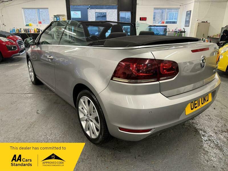 Used Volkswagen Golf 2011 for sale - 76607748: Photo 4