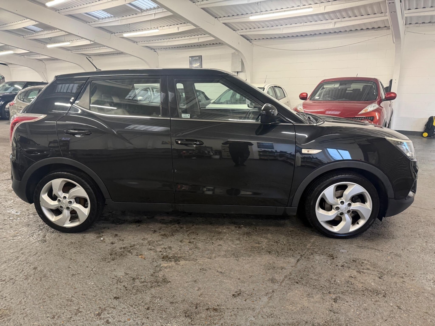 Used Ssangyong Tivoli 2016 for sale - 76849849: Photo 7