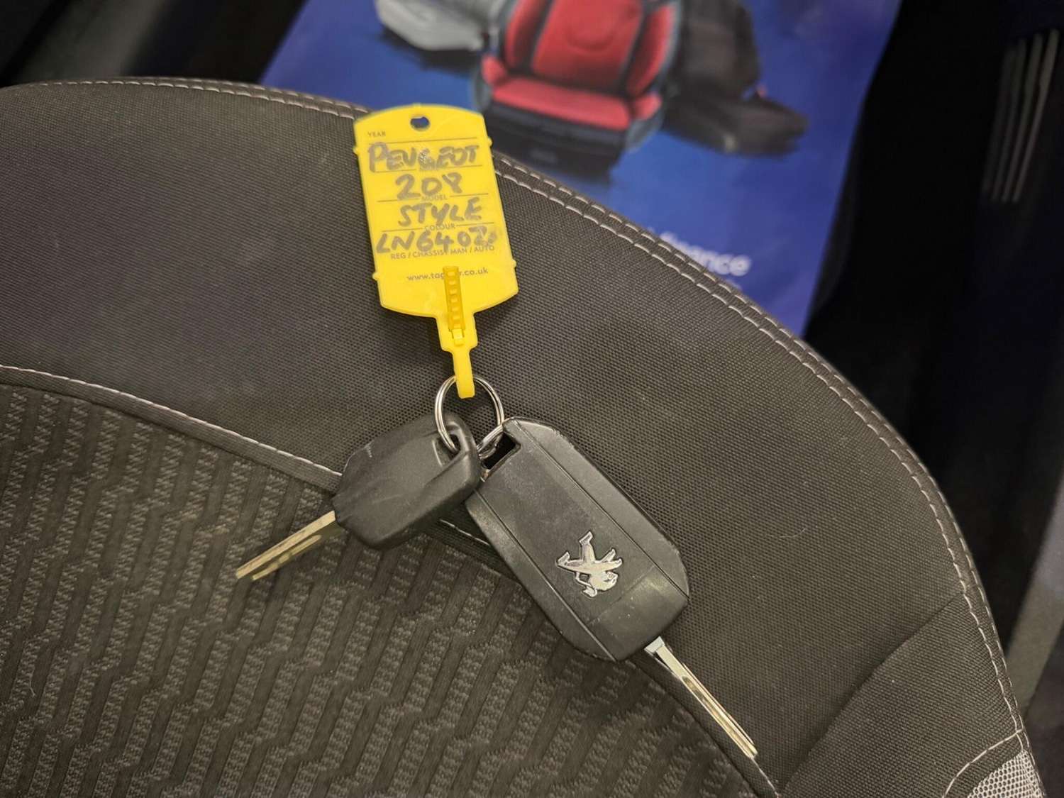 Used Peugeot 208 2014 for sale - 77612821: Photo 19