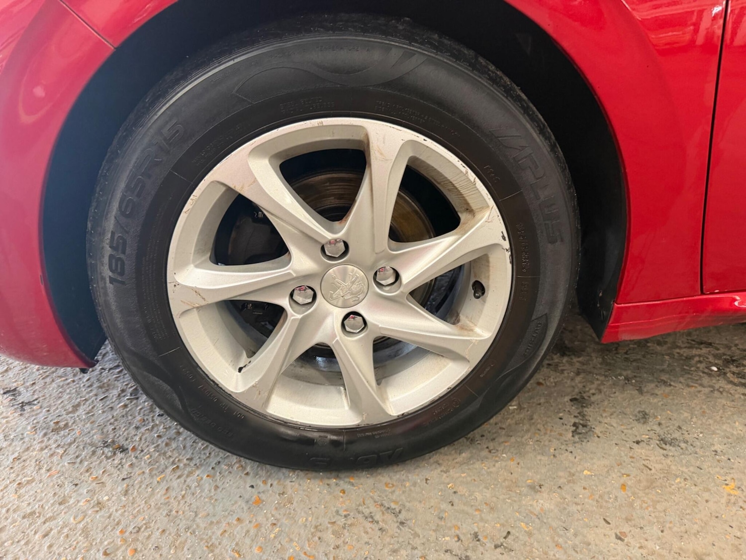 Used Peugeot 208 2014 for sale - 77612821: Photo 23