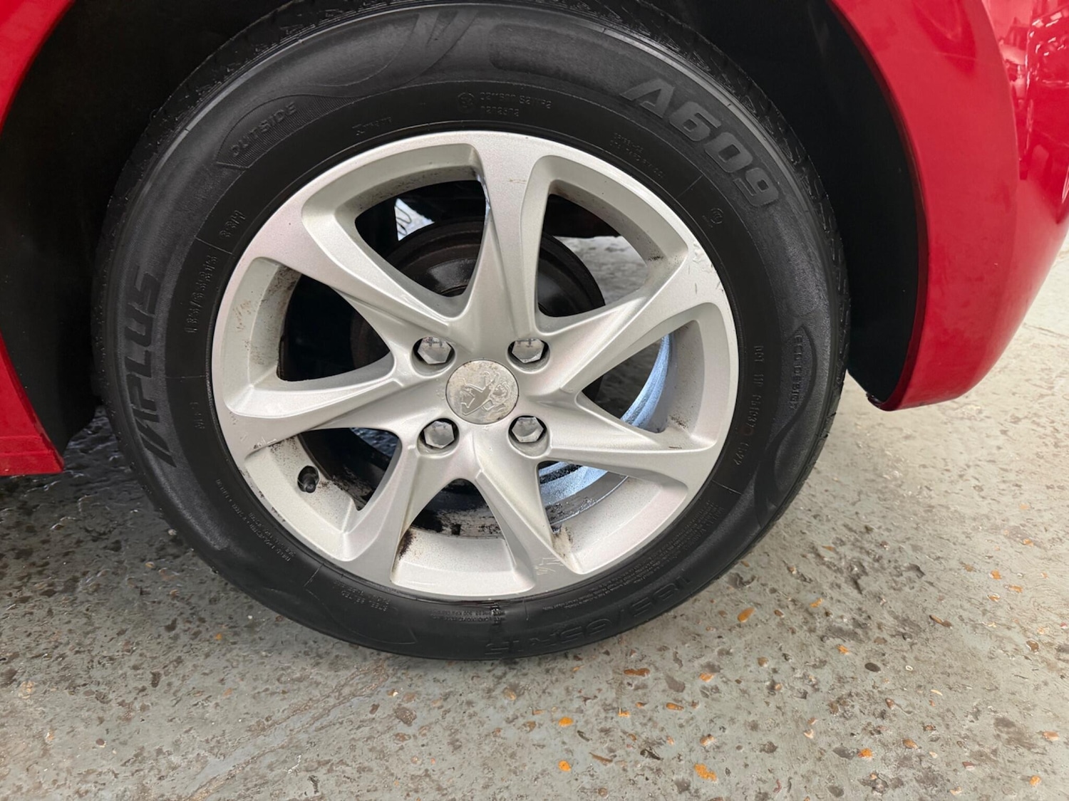 Used Peugeot 208 2014 for sale - 77612821: Photo 24