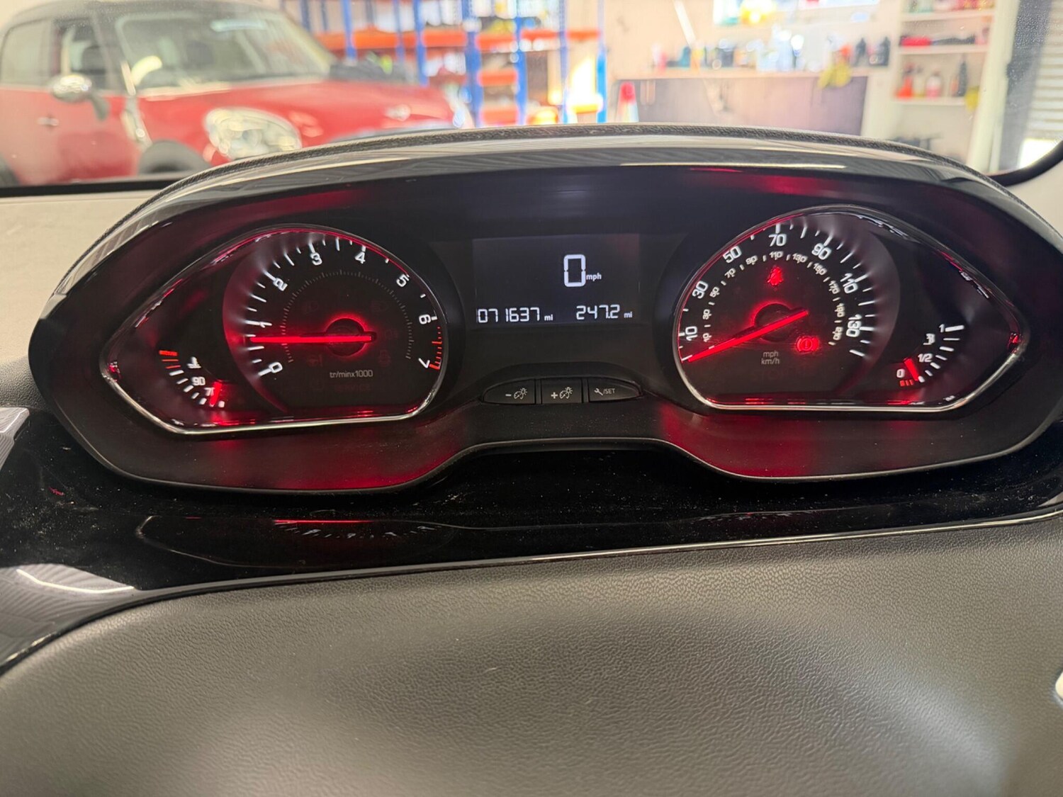 Used Peugeot 208 2014 for sale - 77612821: Photo 29