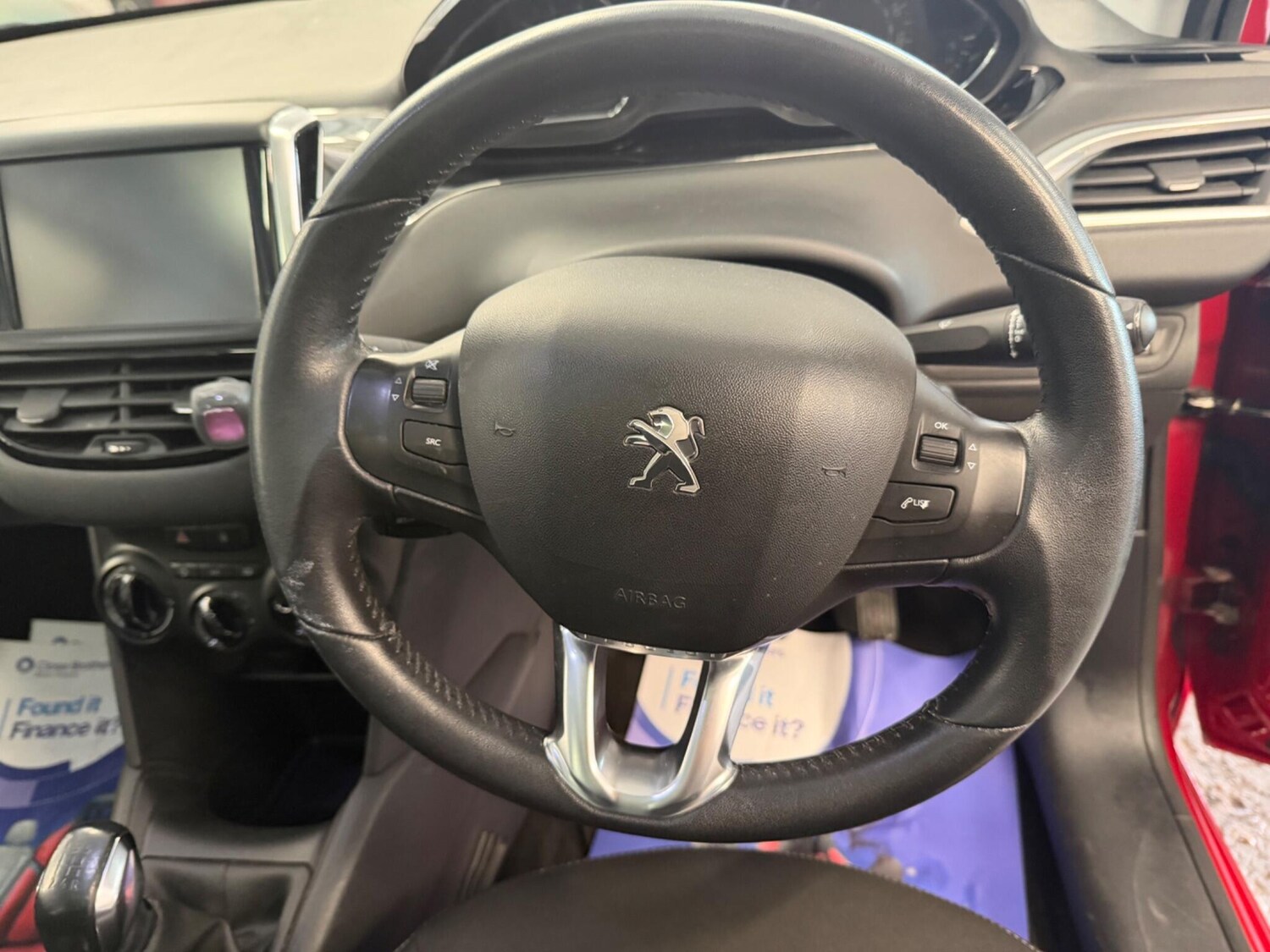 Used Peugeot 208 2014 for sale - 77612821: Photo 32