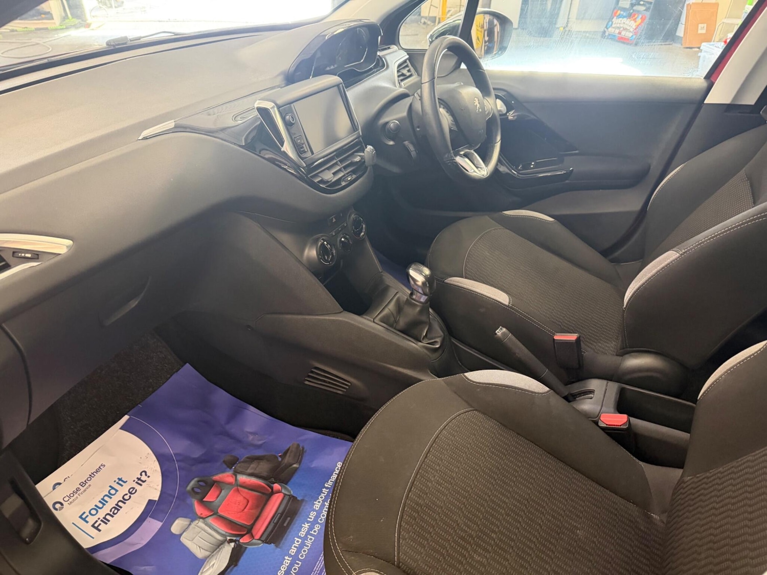 Used Peugeot 208 2014 for sale - 77612821: Photo 34