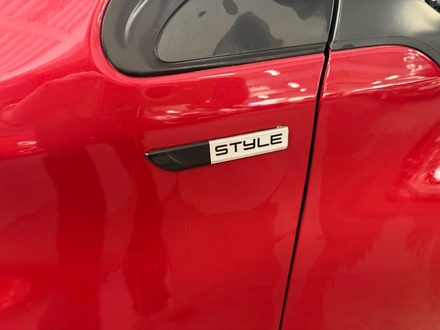 Used Peugeot 208 2014 for sale - 77612821: Photo 35