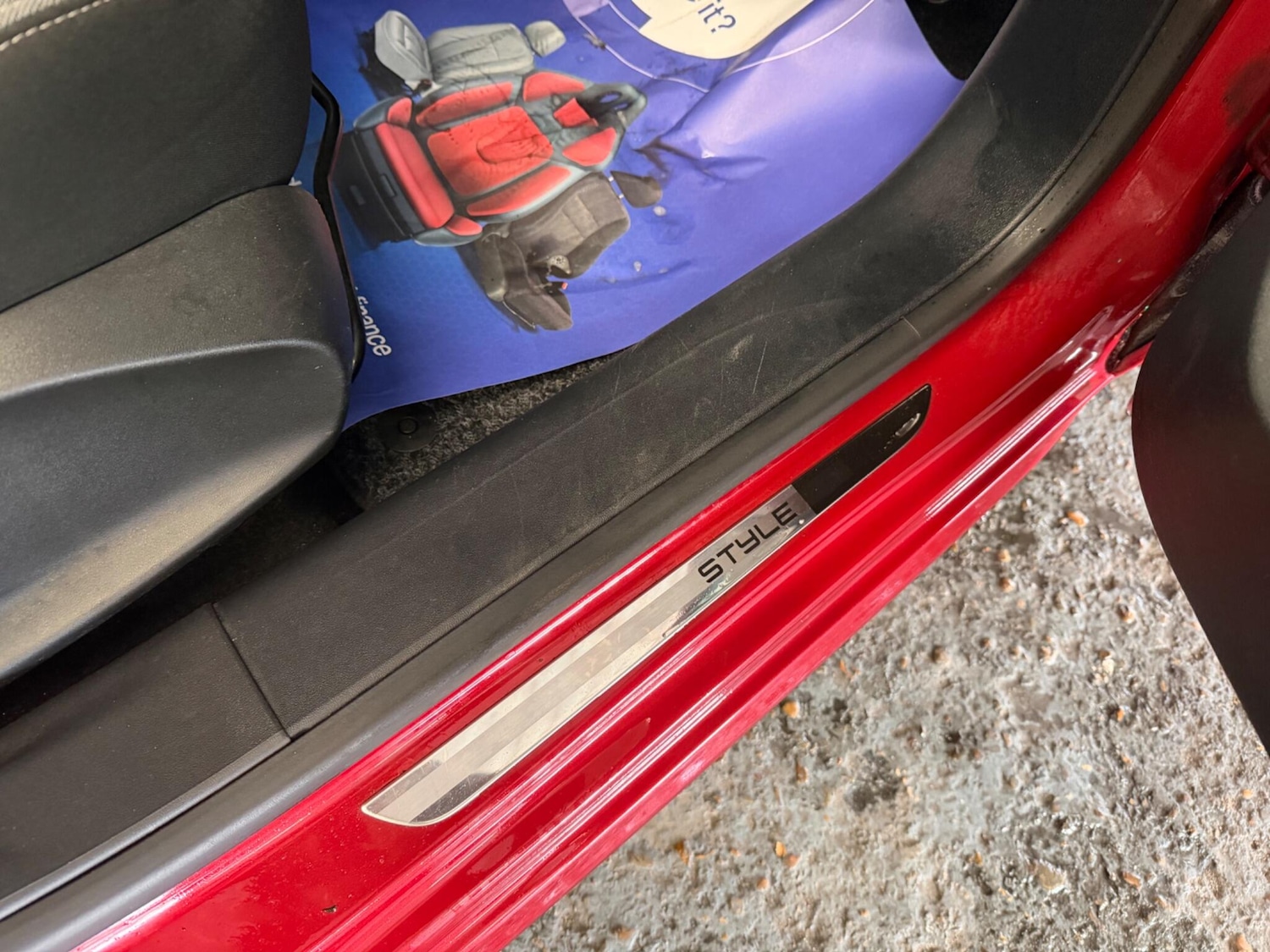 Used Peugeot 208 2014 for sale - 77612821: Photo 39