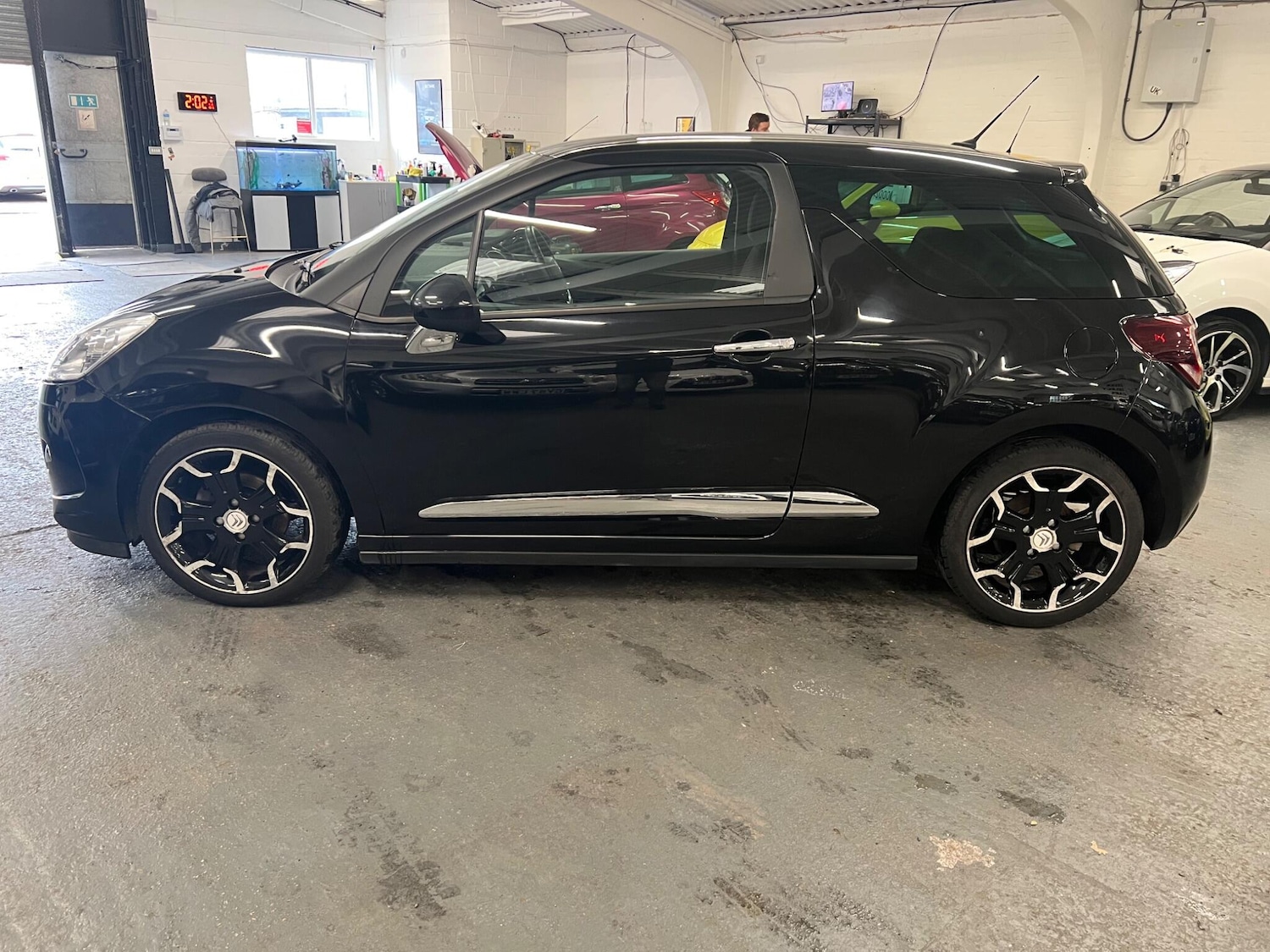 Used Citroen DS3 2013 for sale - 76371391: Photo 5