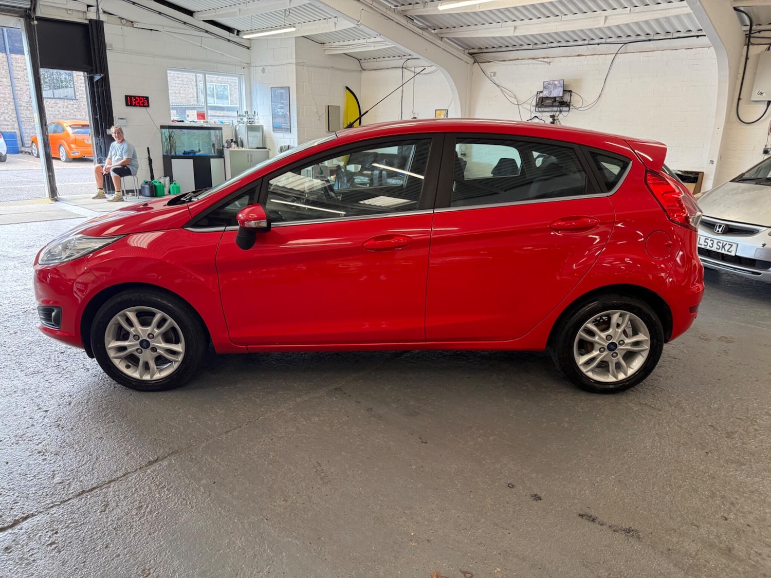 Vehicle 5