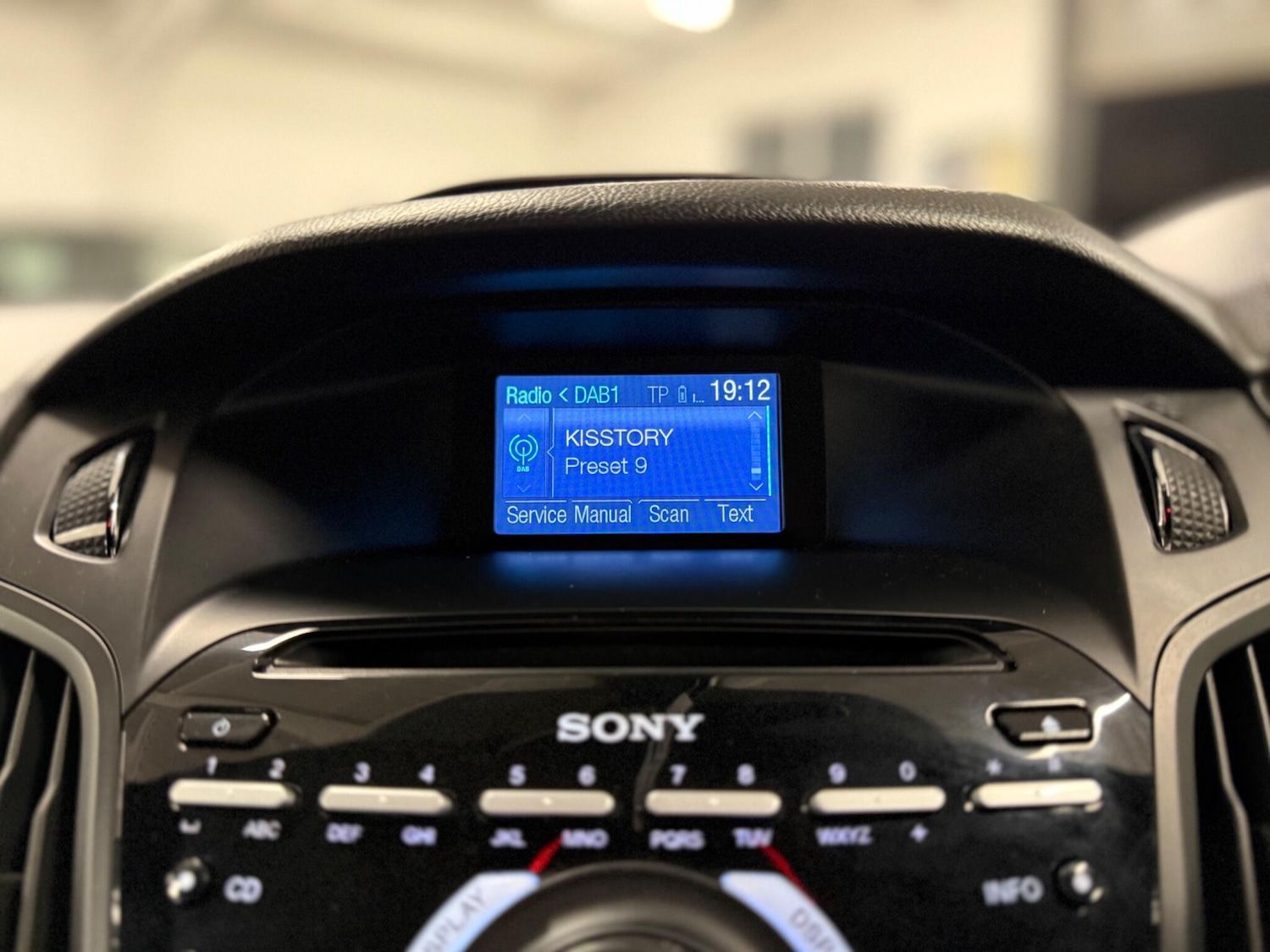 Used Ford Focus 2013 for sale - 76422789: Photo 27