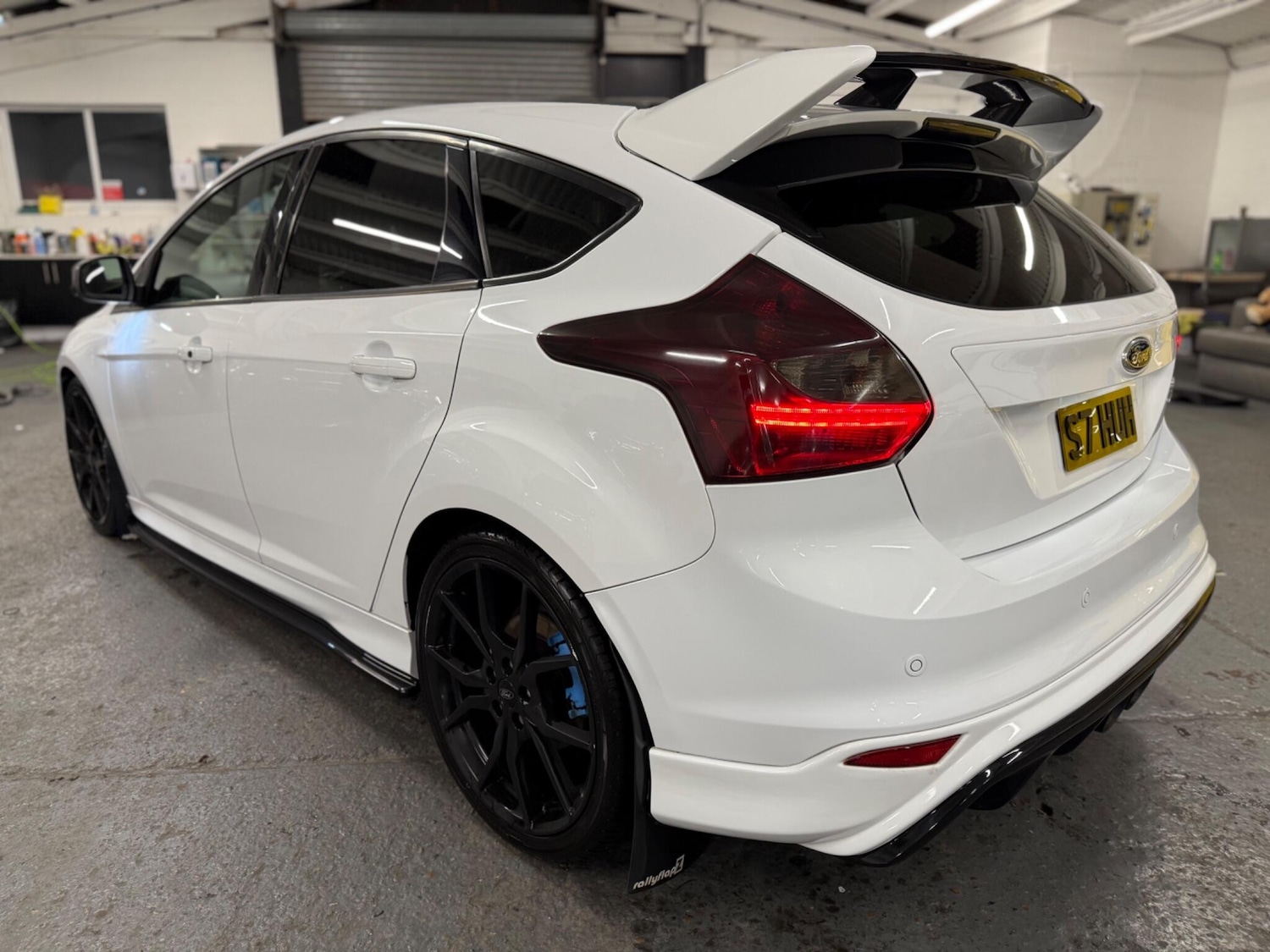 Used Ford Focus 2013 for sale - 76422789: Photo 3