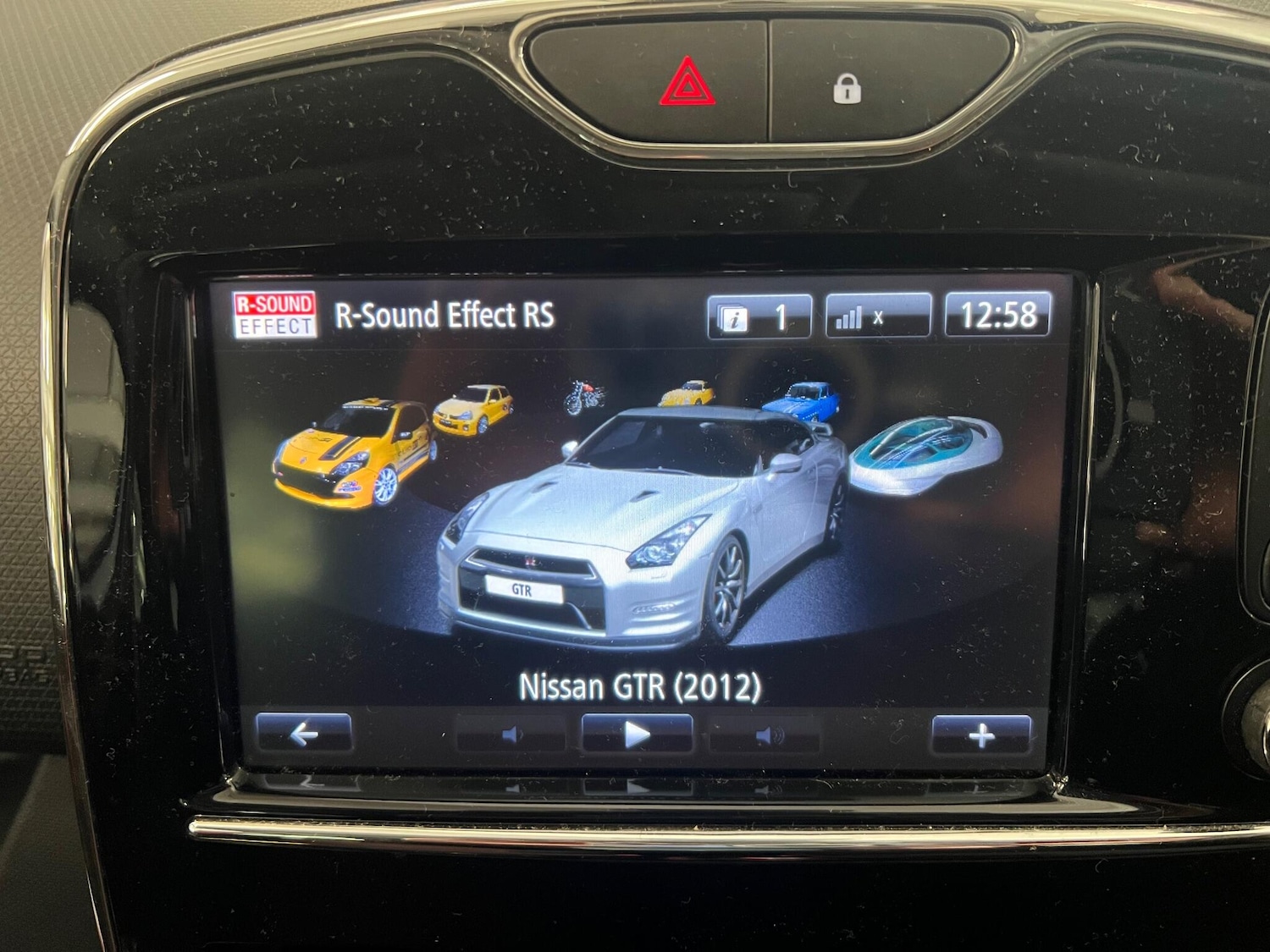 Used Renault Clio 2014 for sale - 77230209: Photo 24