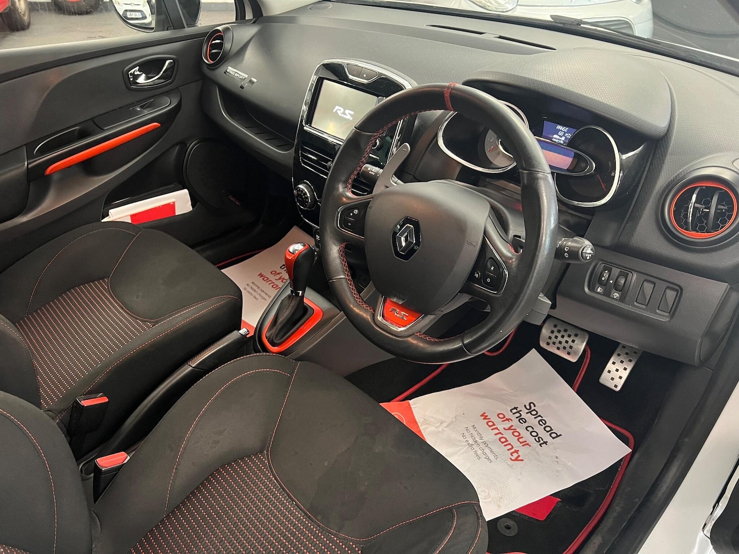 Used Renault Clio 2014 for sale - 77230209: Photo 9