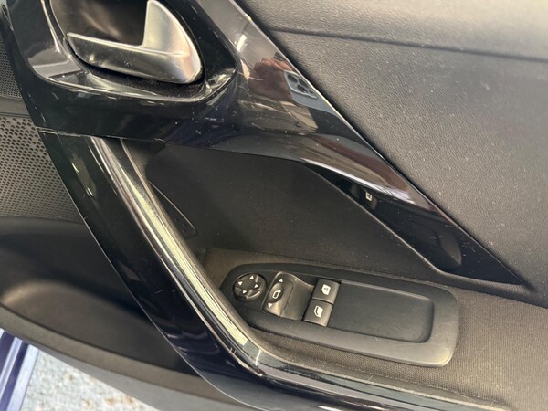 Used Peugeot 208 2015 for sale - 75670163: Photo 19