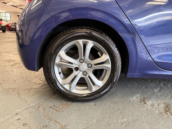 Used Peugeot 208 2015 for sale - 75670163: Photo 23