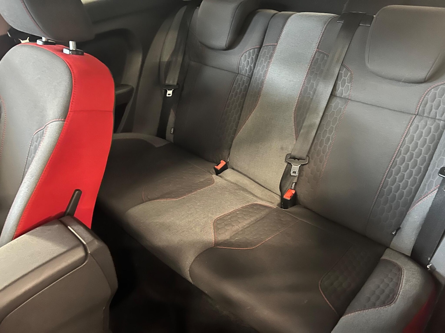 Used Ford Fiesta 2015 for sale - 76926887: Photo 13