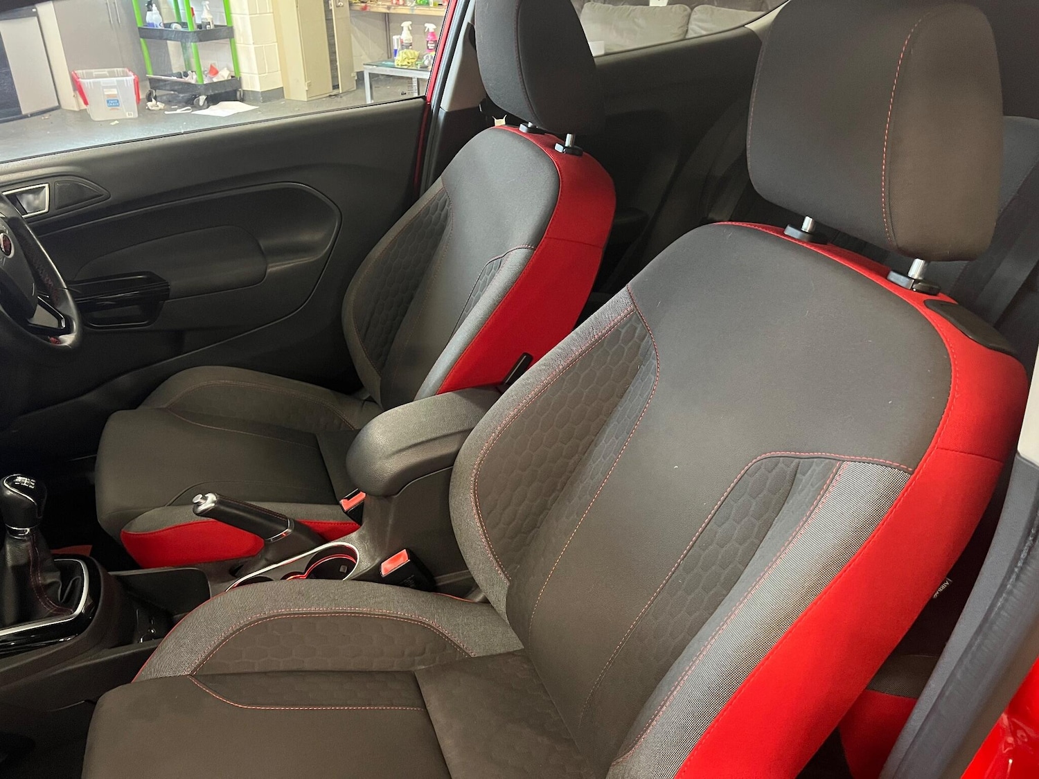 Used Ford Fiesta 2015 for sale - 76926887: Photo 27