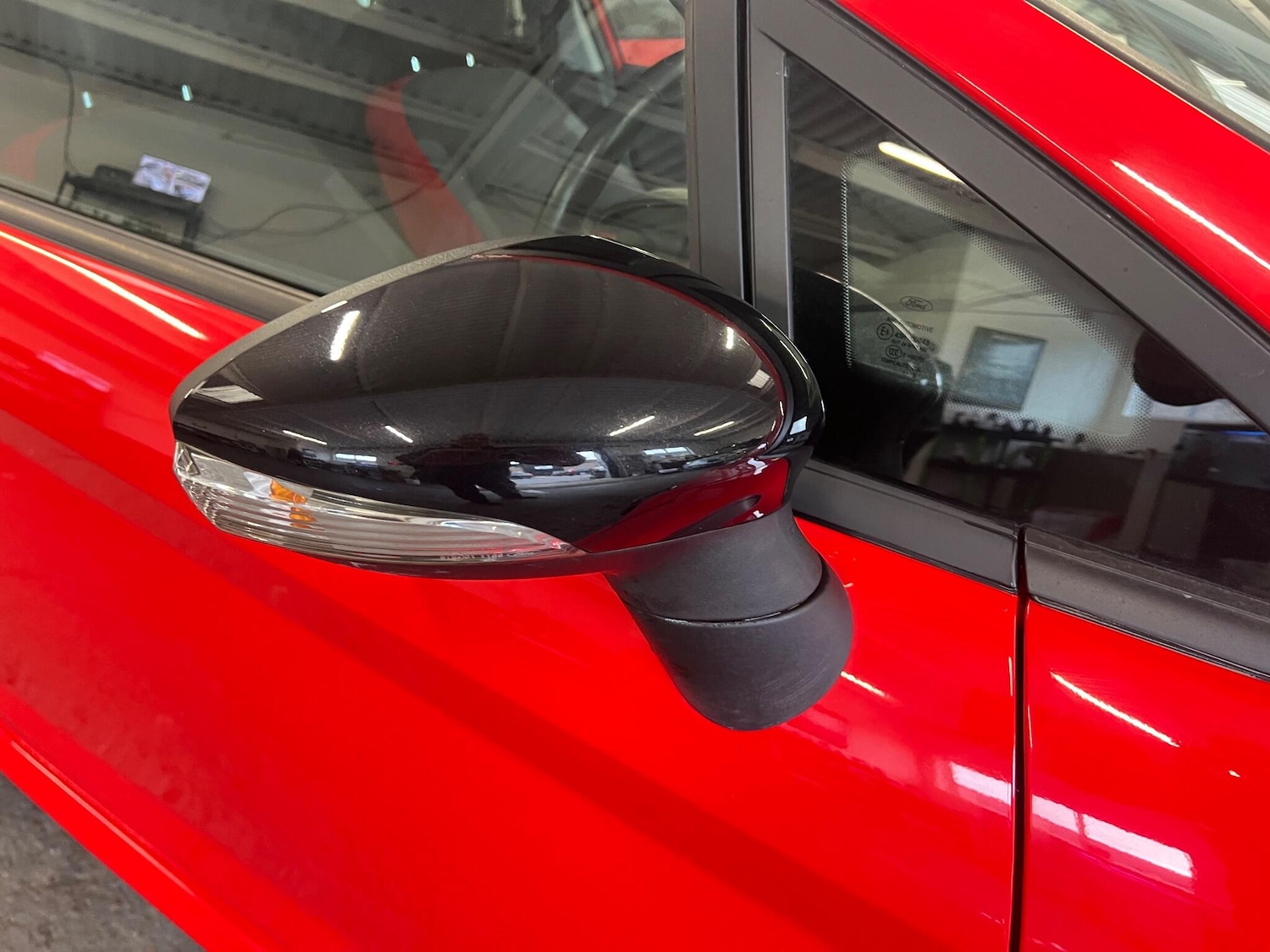 Used Ford Fiesta 2015 for sale - 76926887: Photo 28