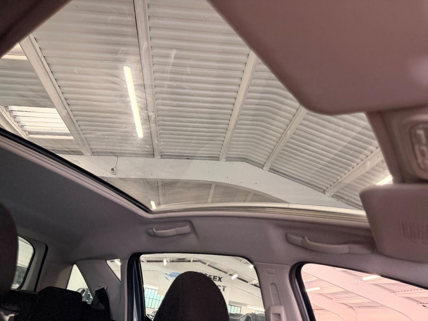 Used Peugeot 207 2011 for sale - 76485804: Photo 28