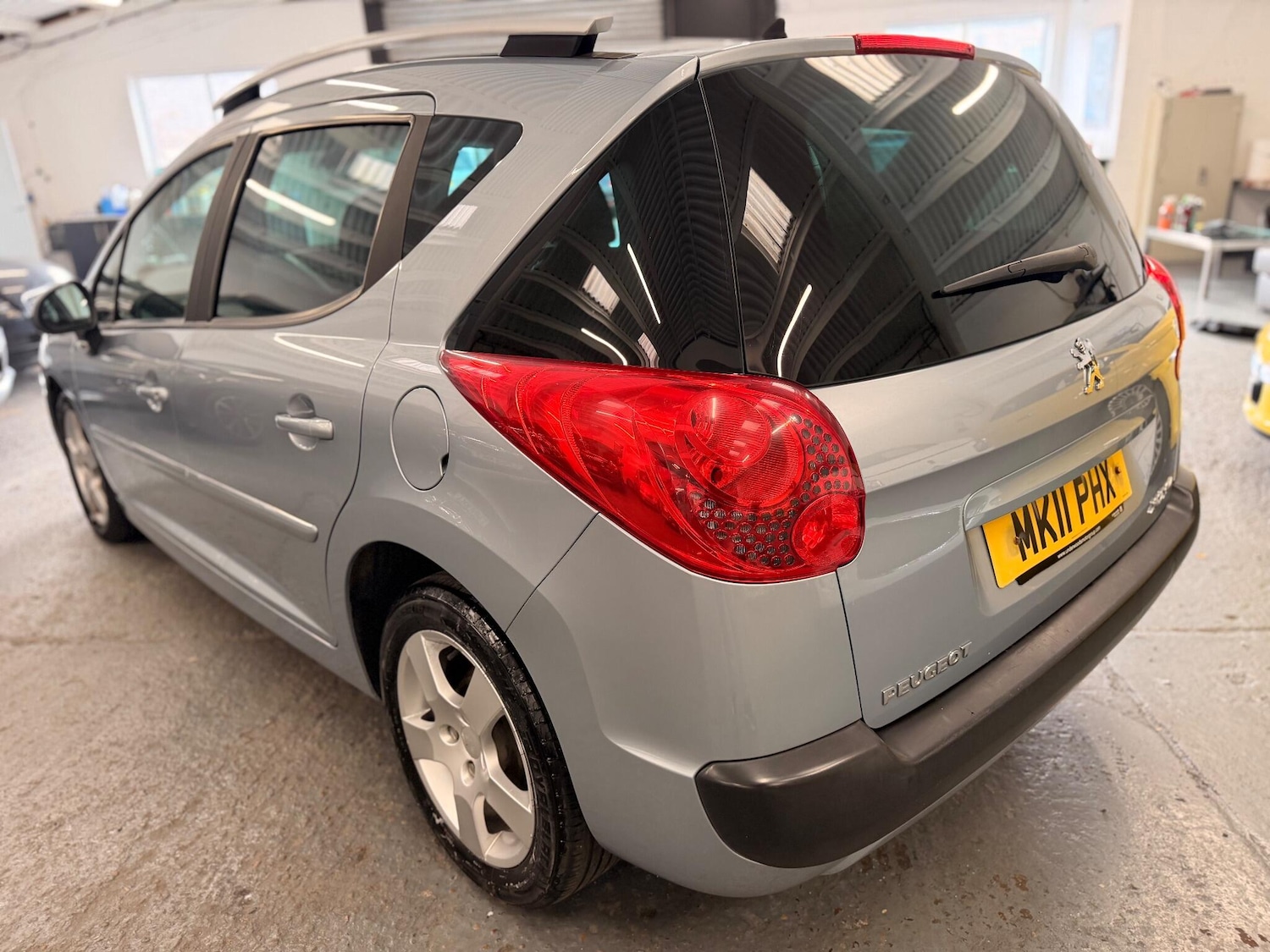 Used Peugeot 207 2011 for sale - 76485804: Photo 4